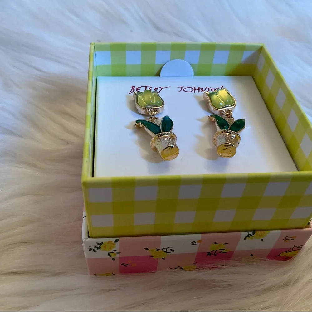 Betsey Johnson Tulip Flowerpot Earrings - New in Box
